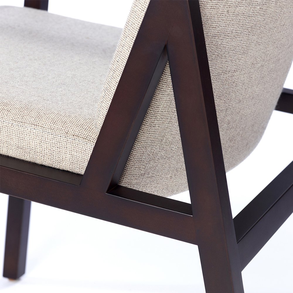 Ascribe Chair product thumbnail 3