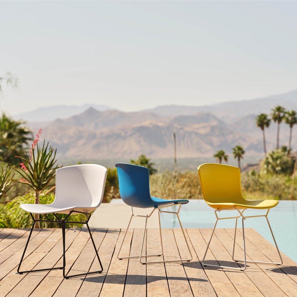 Bertoia Molded Shell Side Chair product thumbnail 3