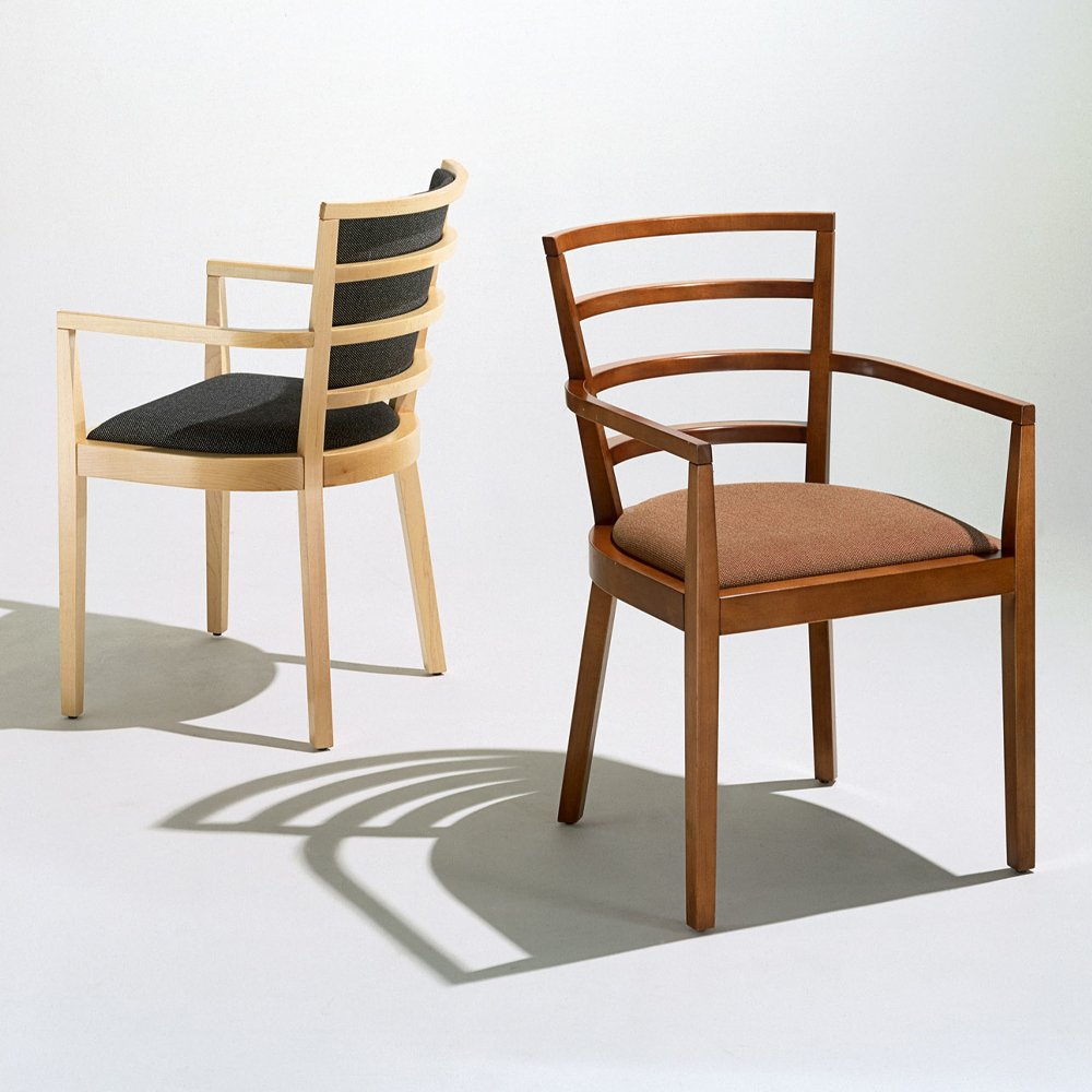 de Armas Chair product thumbnail 4