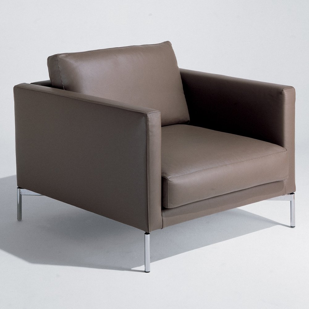 Divina Lounge Chair product thumbnail 2