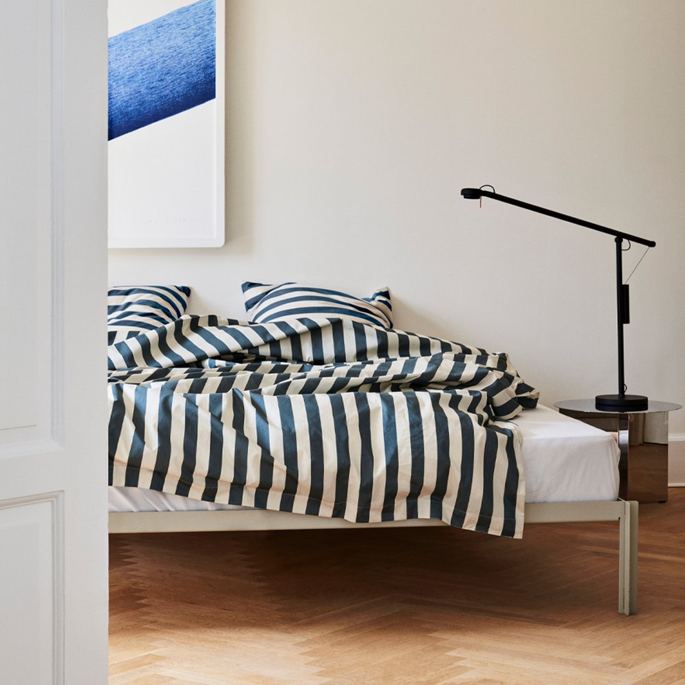 Fifty-Fifty Table Lamp product thumbnail 4