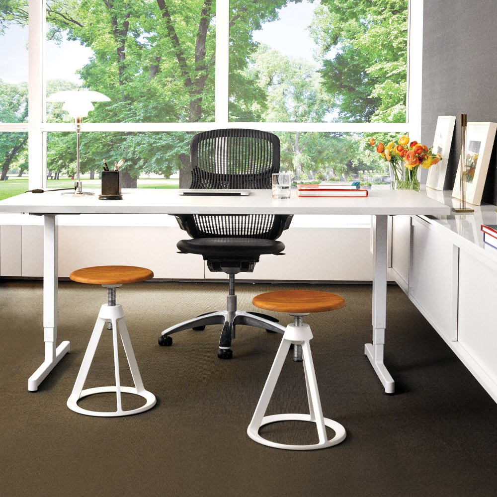 Piton Stool product thumbnail 4