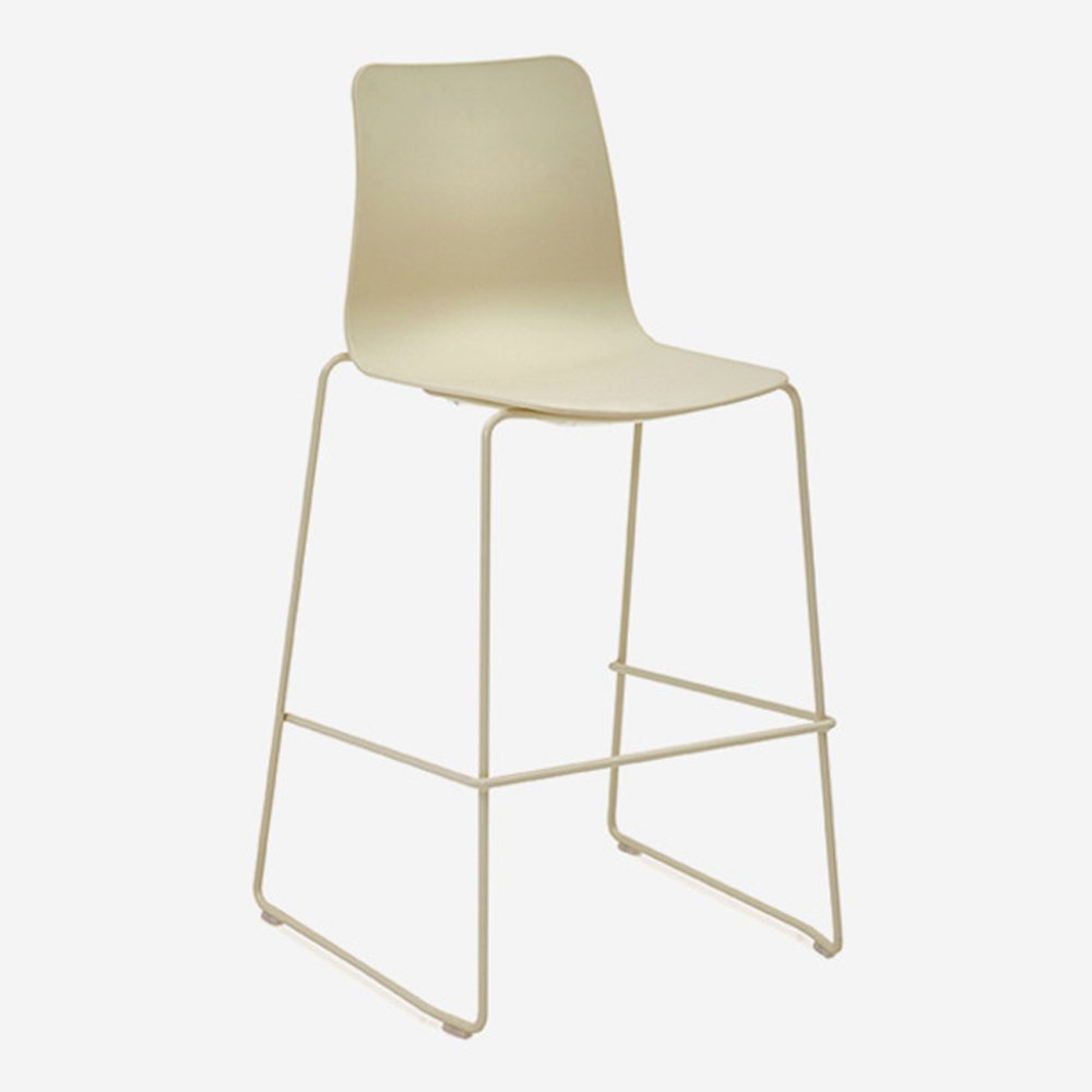 Polly Chair product thumbnail 4
