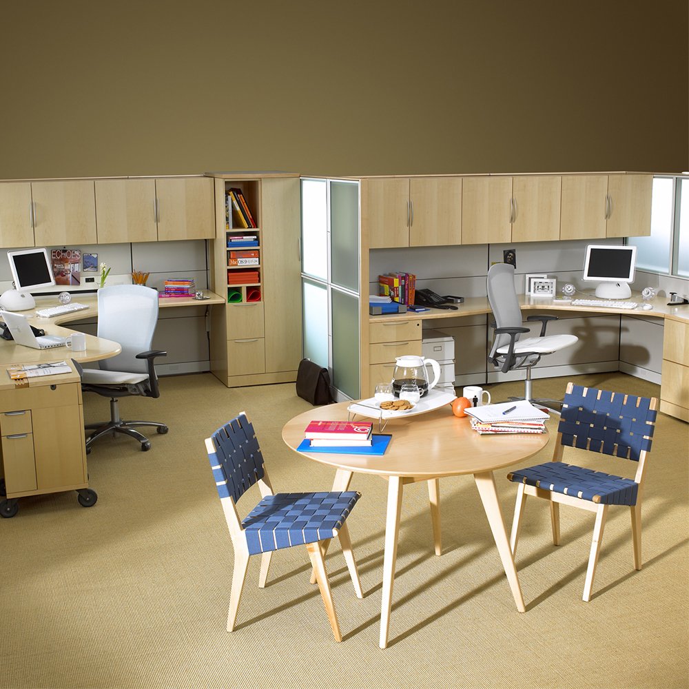 Risom Table product thumbnail 5