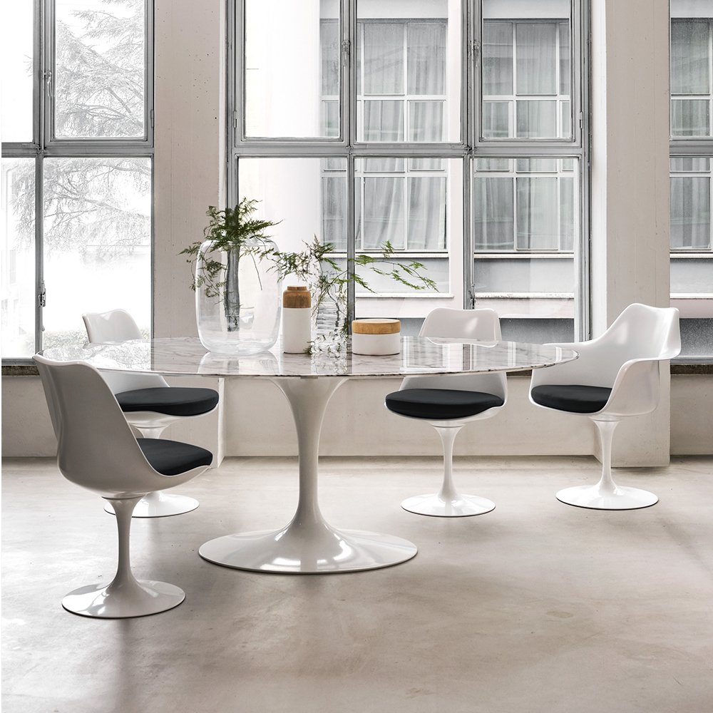 Saarinen Table product thumbnail 3